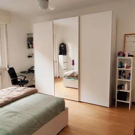Accogliente Trilocale, Zona Tranquilla E Centrale Апартаменты